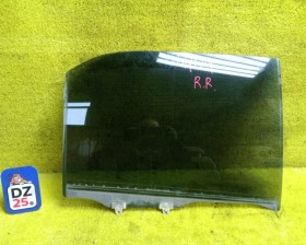 стекло двери Nissan R'NESSA 1999