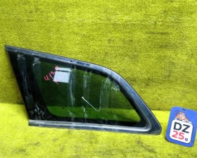 стекло собачника Mazda CX-7 2011