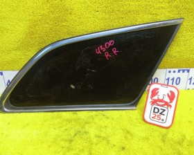 стекло собачника Toyota AVENSIS 2012/ Цвет 040