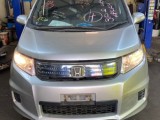 Стекло собачника Honda Freed Spike 2012/ЦВЕТ NH704M 73511SYYJ01 GP3/GB3/GB4 LEA, заднее правое